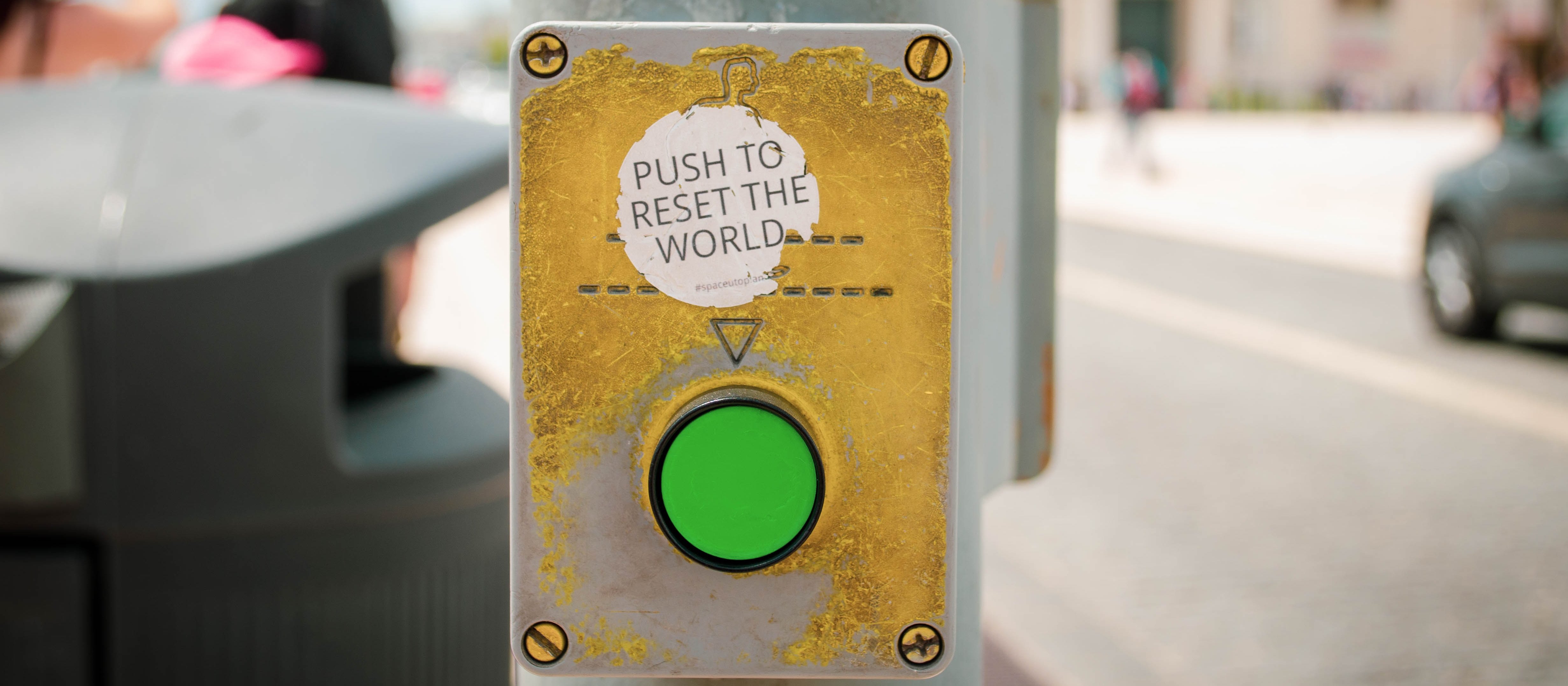 Push_button_CR_Jose_Antonio_Vazquez_Unsplash