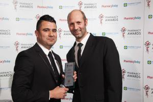 Ahmad Zareh with award